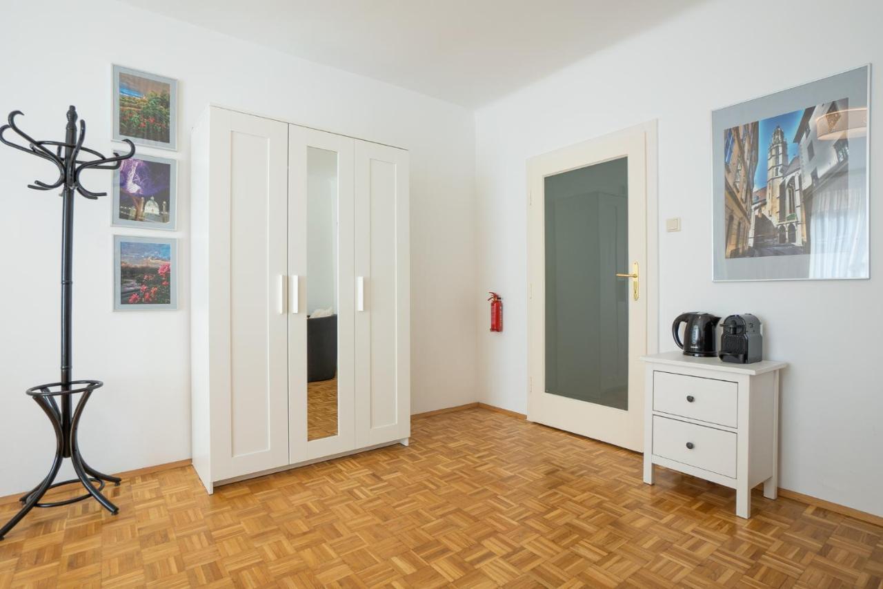 Central Living - Stephansdom Apartments Wien Ngoại thất bức ảnh